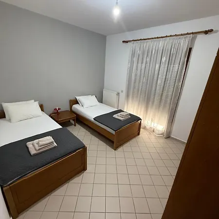 Feriehus Mylopotamos River By Marlen *