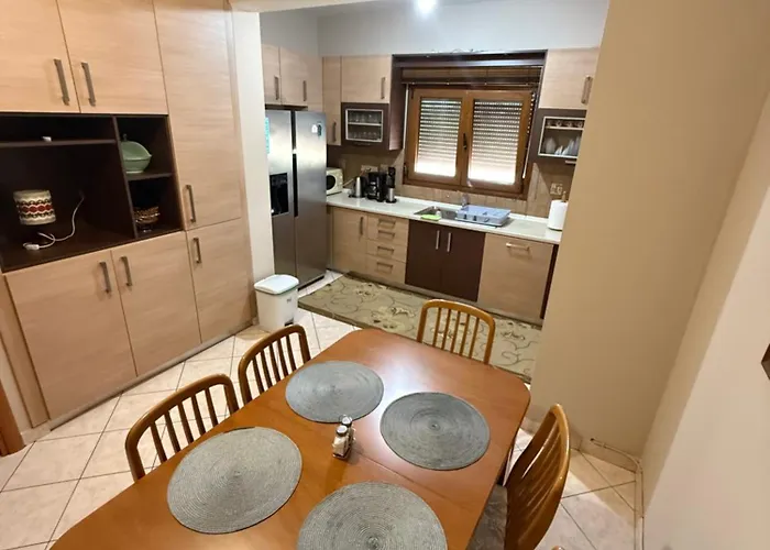 Case de vacanță Mylopotamos River By Marlen Milopotamos (Drama)